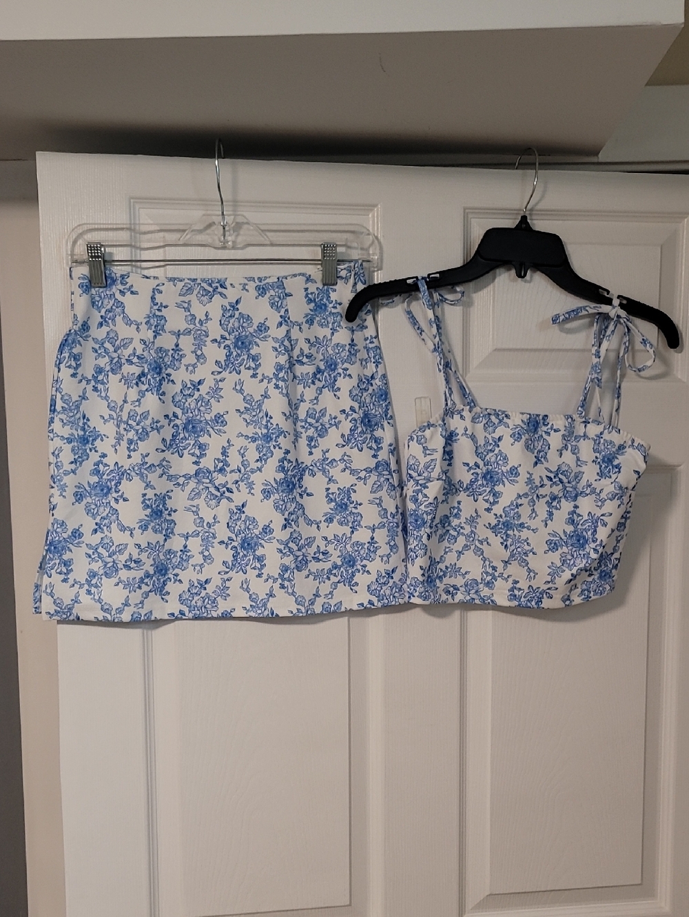 Blue Floral Two-Piece Skirt Set
